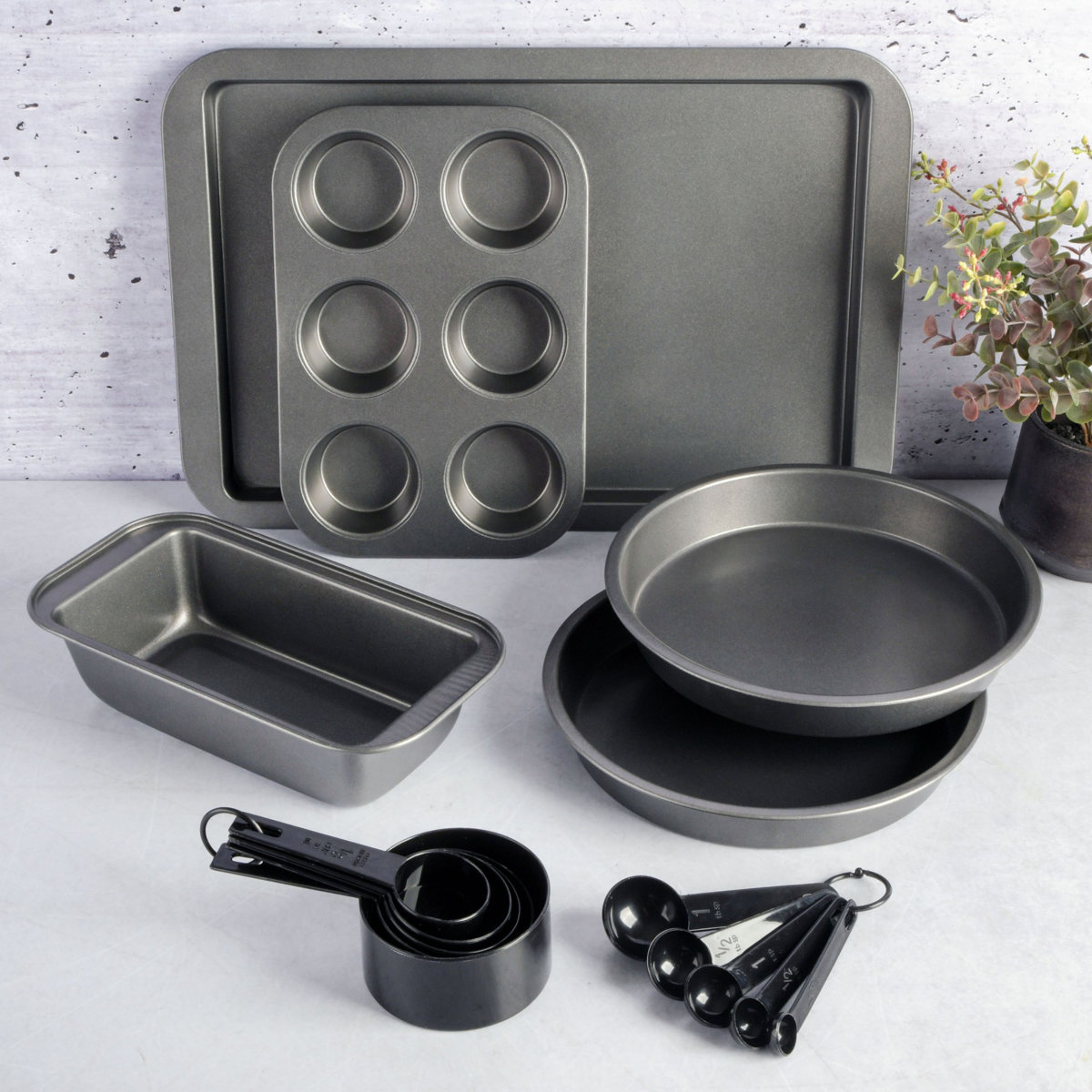 Gibson Home 95 Piece Kitchen in a Box Pots and Pans Cookware, Plates and Bowls Dinnerware, Cutlery Knife Block, Flatware Utensils, Tools & Gadgets, Storage, Glasses Set